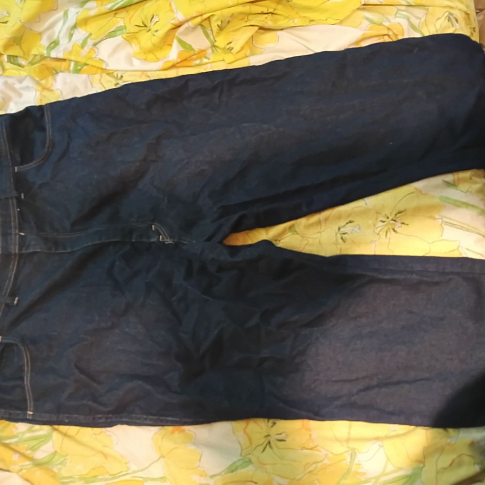 Men's Straight-Leg Jeans in Deep Indigo